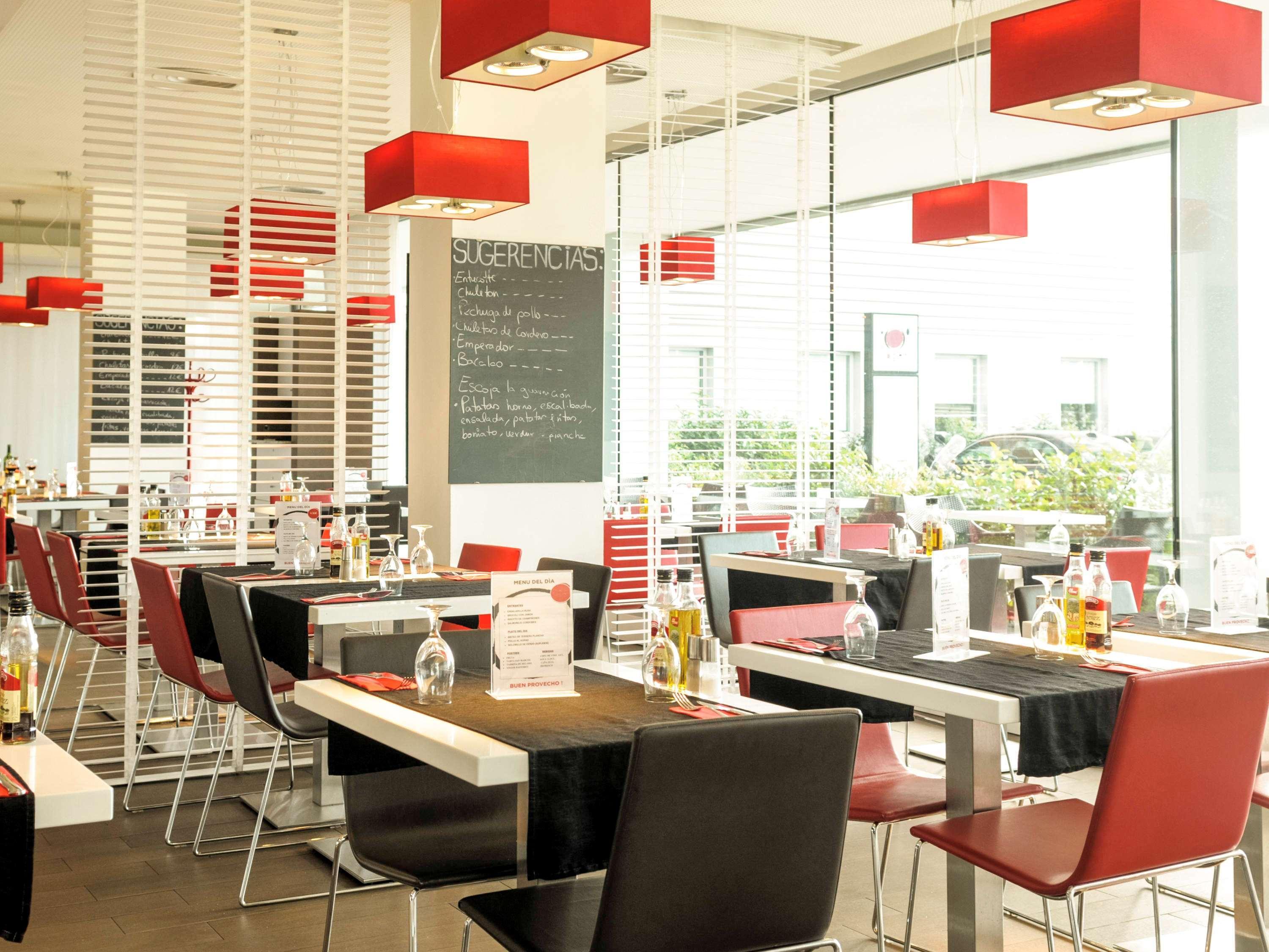 Ibis Lleida 호텔 외부 사진