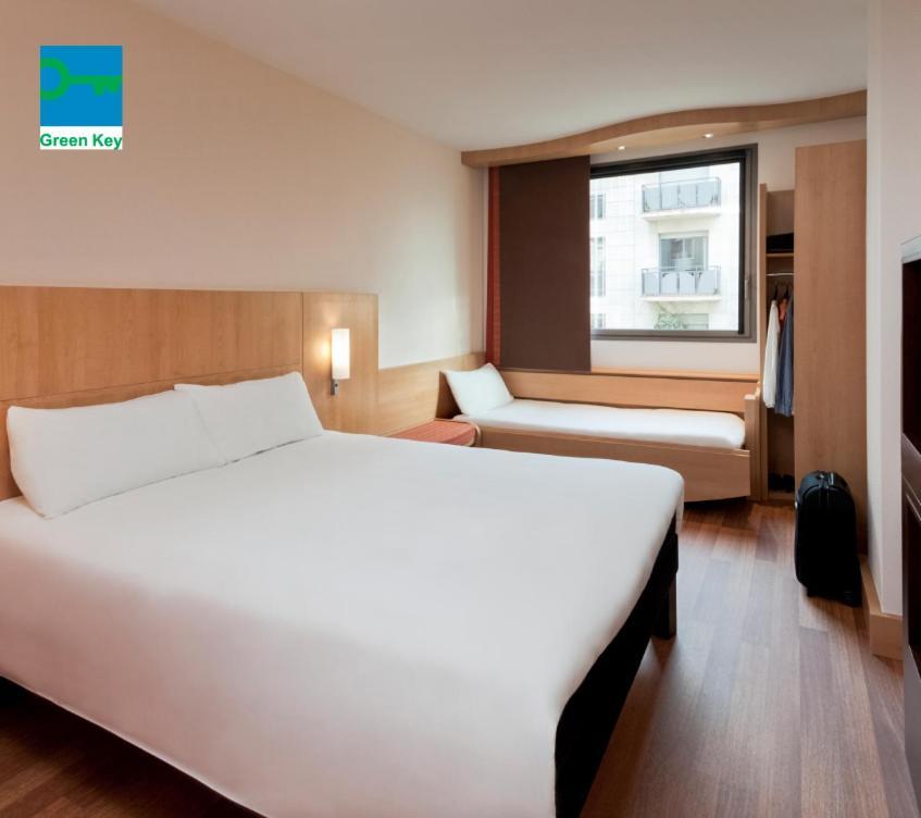 Ibis Lleida 호텔 외부 사진