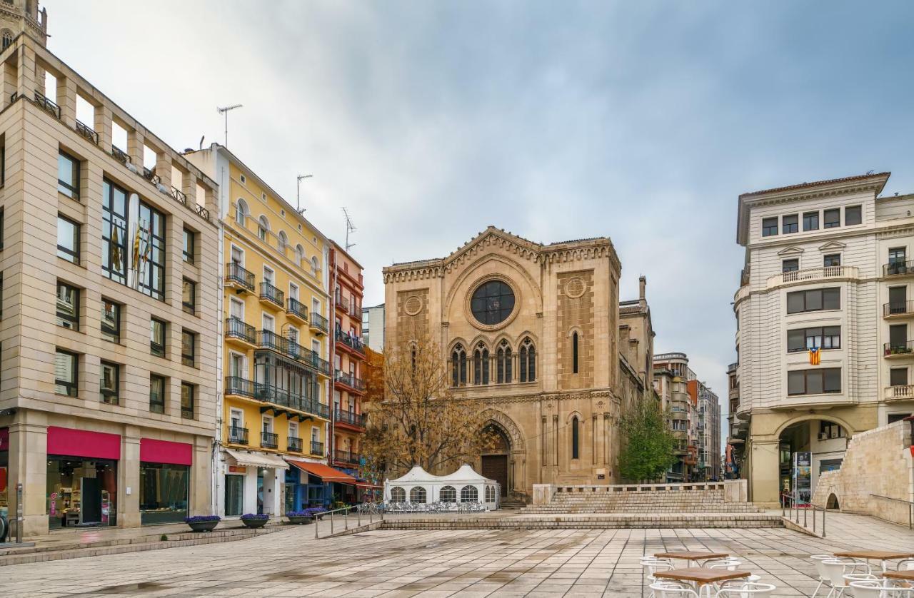 Ibis Lleida 호텔 외부 사진